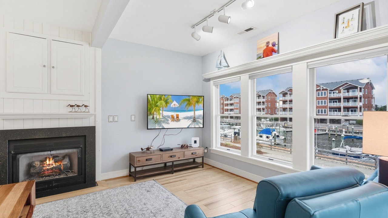 Photo of Livingroom in Manteo