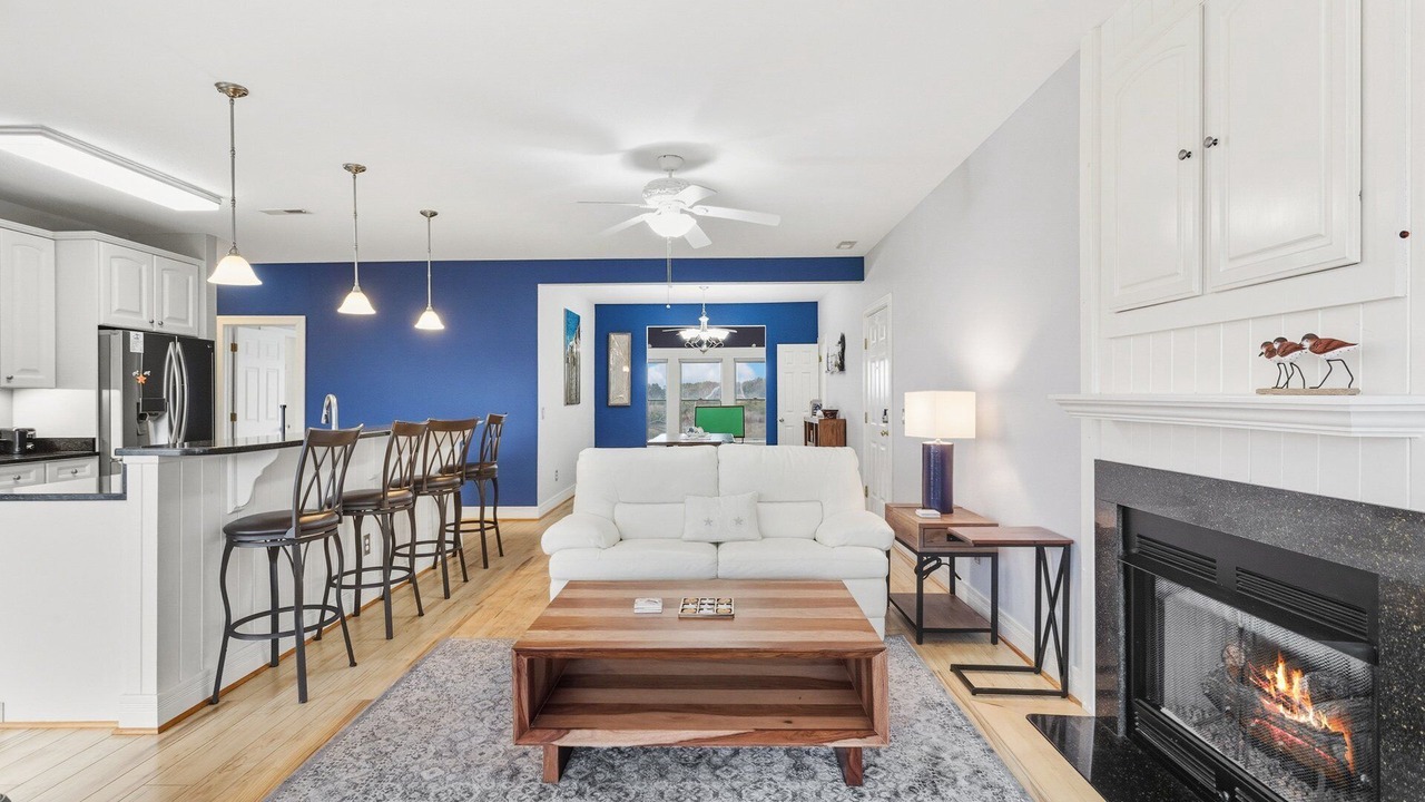 Photo of Livingroom in Manteo