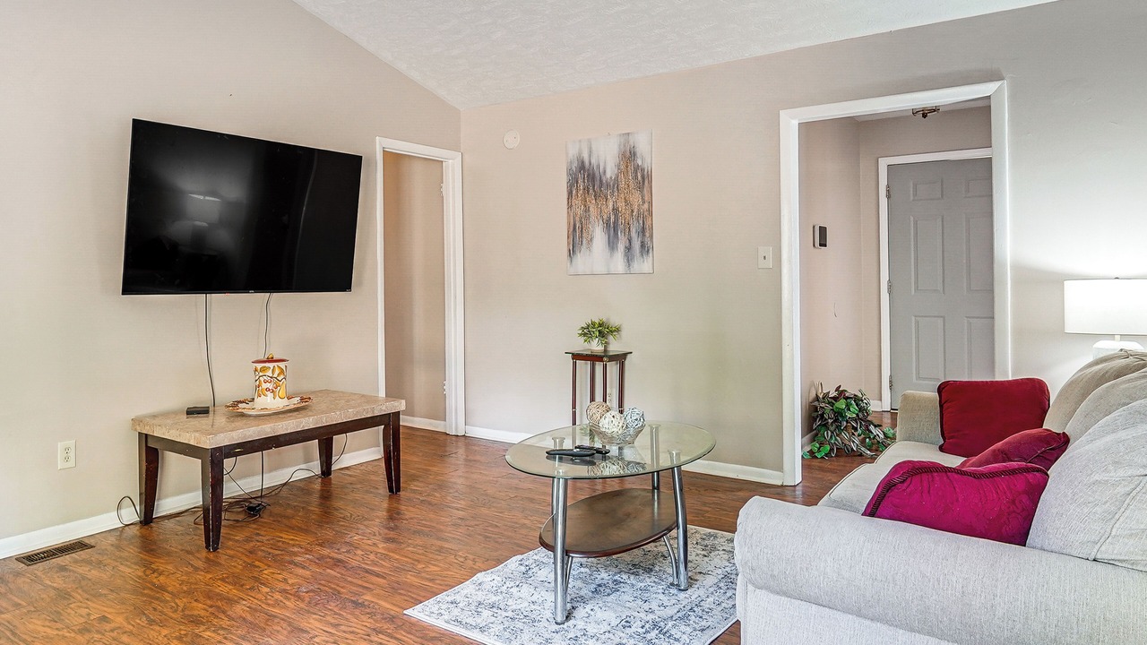 Photo of Livingroom in Westover