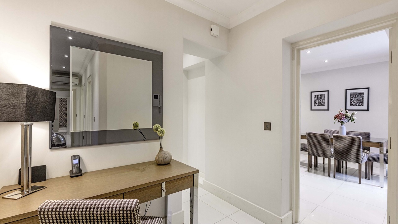Photo of Bedroom in Courtfield
