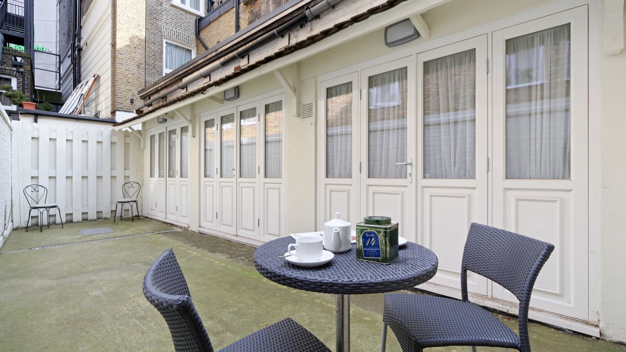 Photo of Patio Balcony in Courtfield