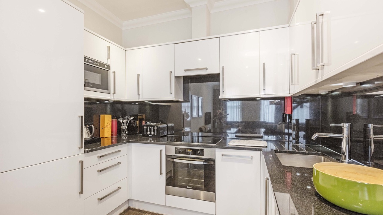 Photo of Kitchen in Courtfield
