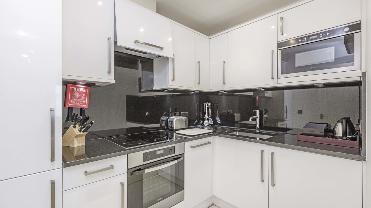 Photo of Kitchen in Courtfield