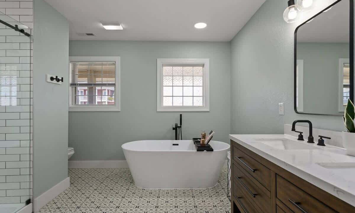 Photo of Bathroom in Colington