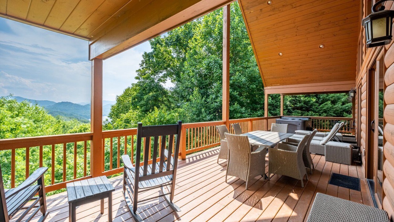 Photo of Outdoor in Almond