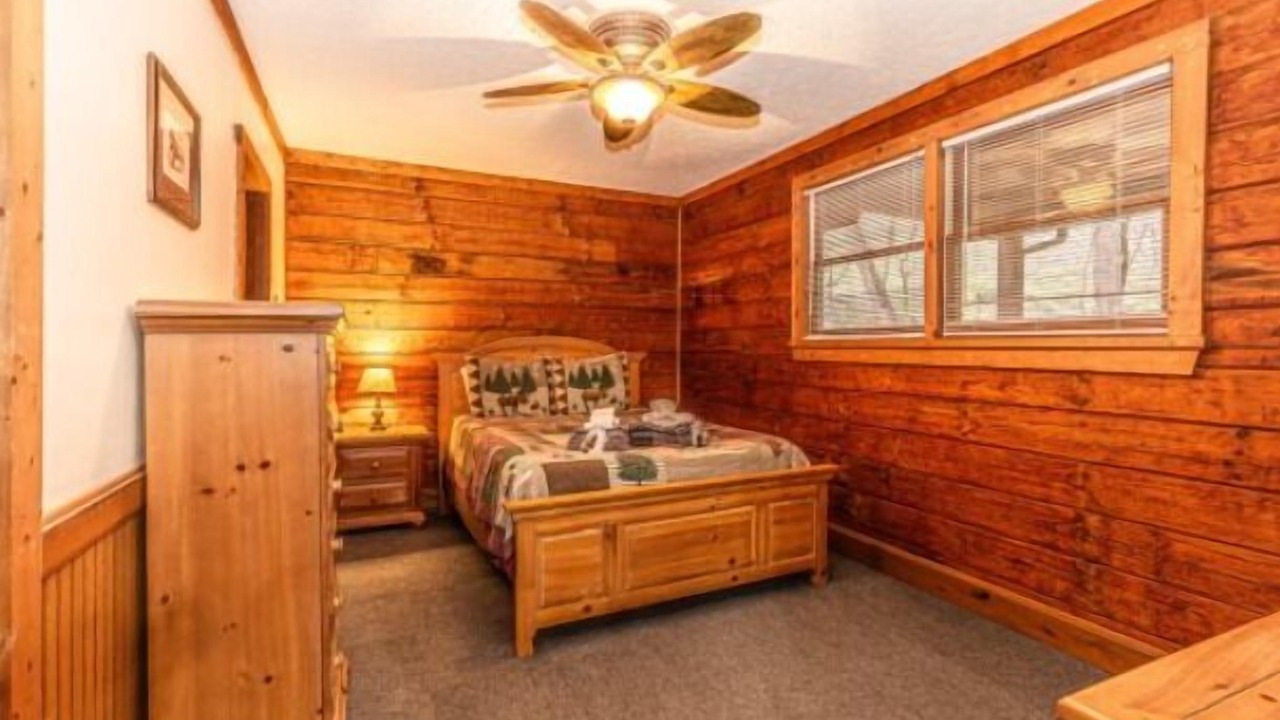 Photo of Bedroom in Bryson City