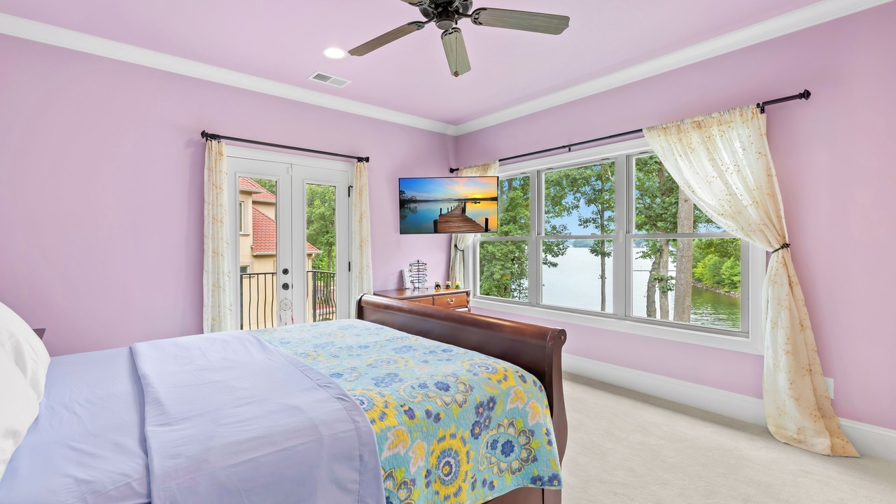 Photo of Bedroom in Cornelius