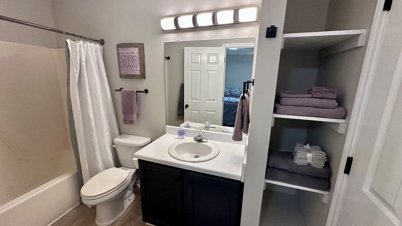 Photo of Bathroom in Hickory