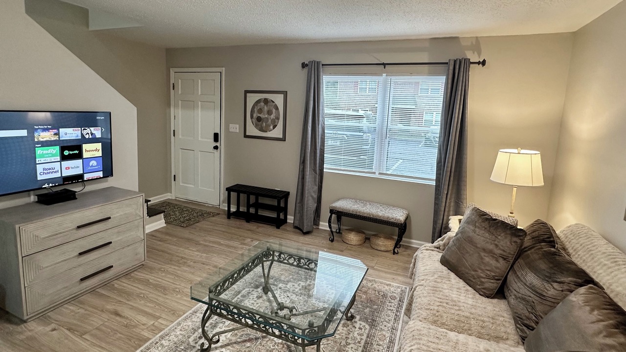 Photo of Livingroom in Hickory