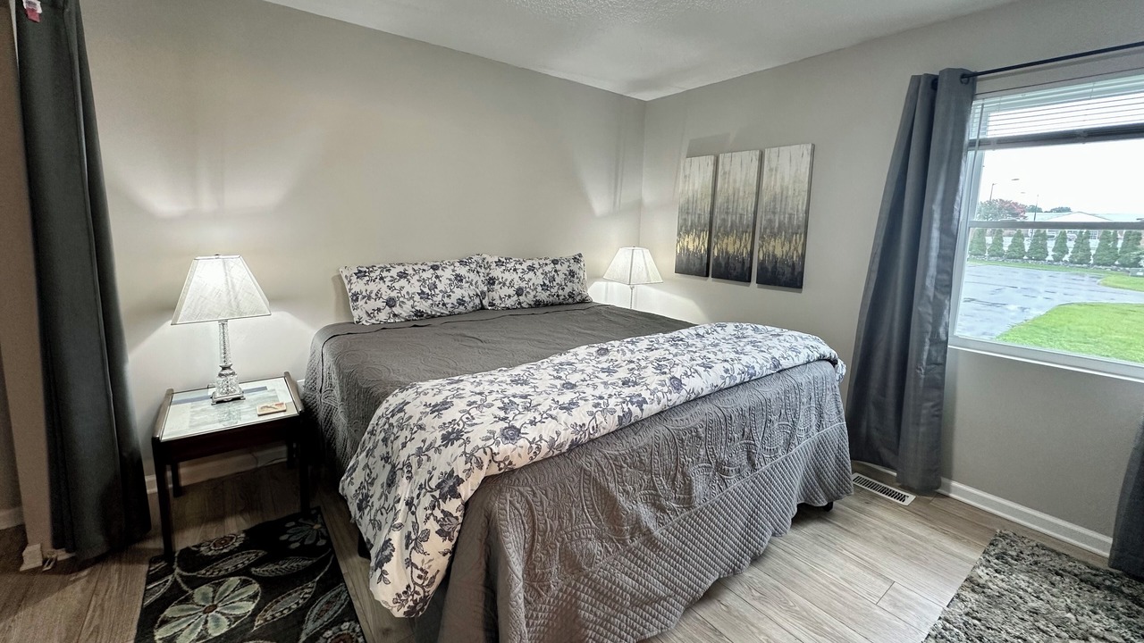 Photo of Bedroom in Hickory