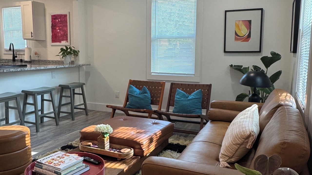 Photo of Livingroom in Northside