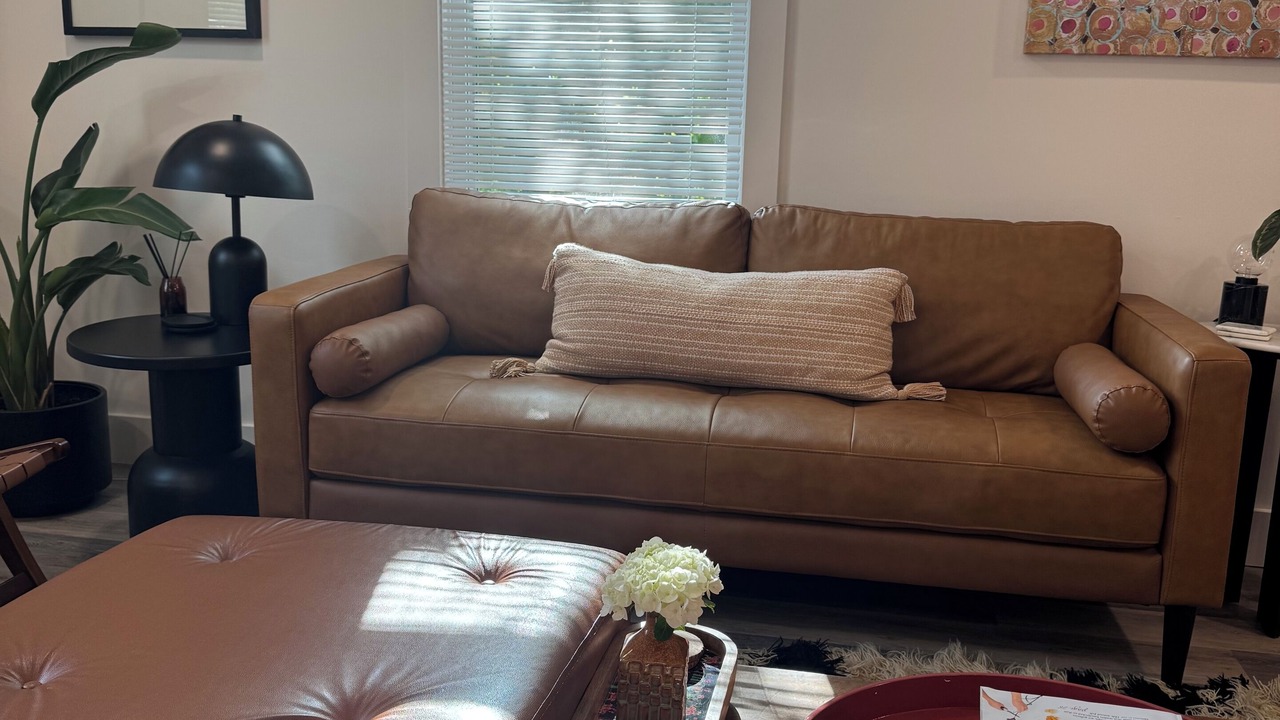 Photo of Livingroom in Northside