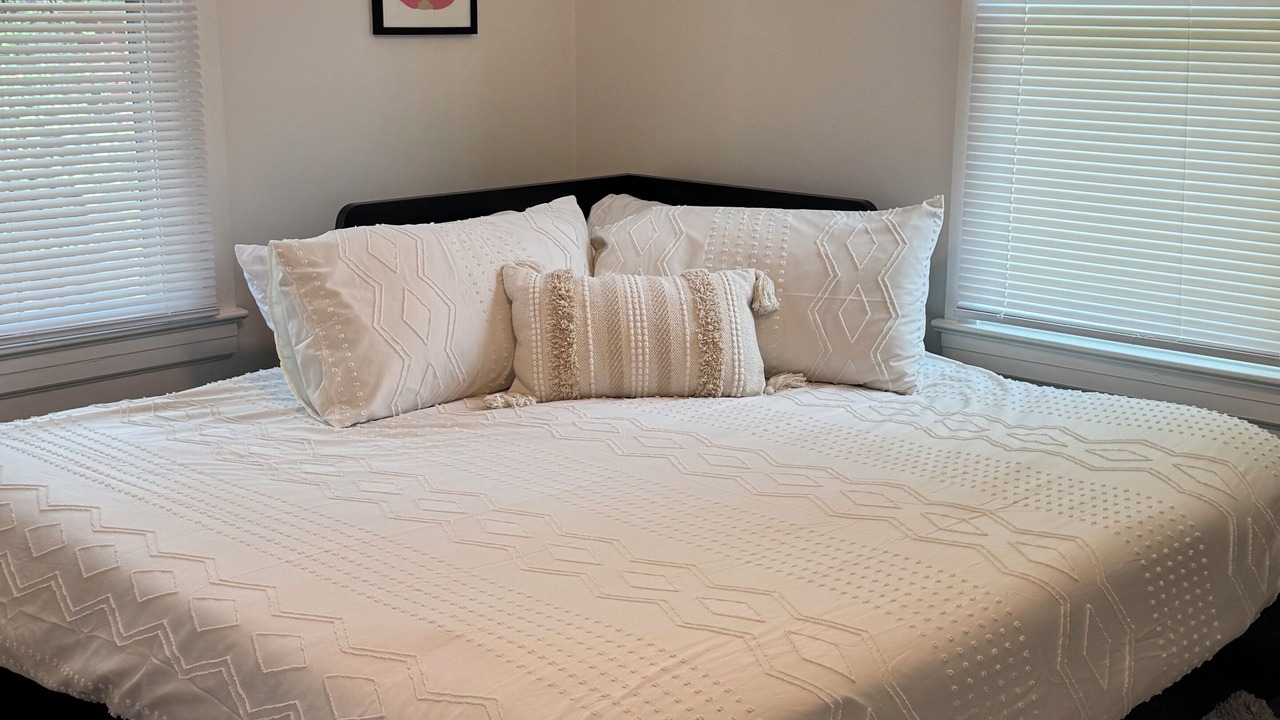 Photo of Bedroom in Northside