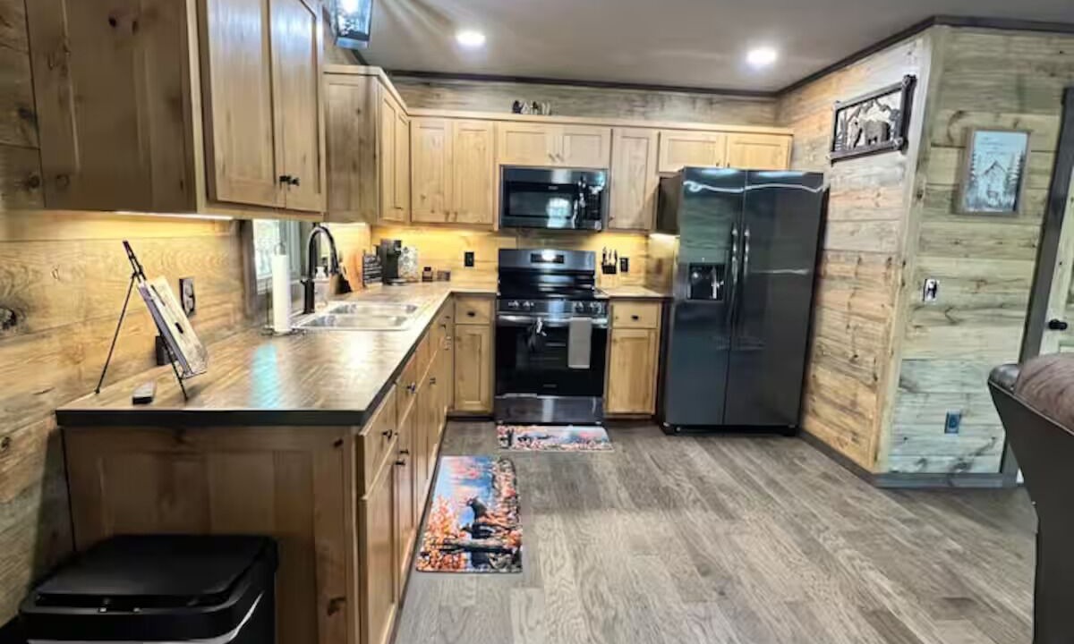 Photo of Kitchen in State Road
