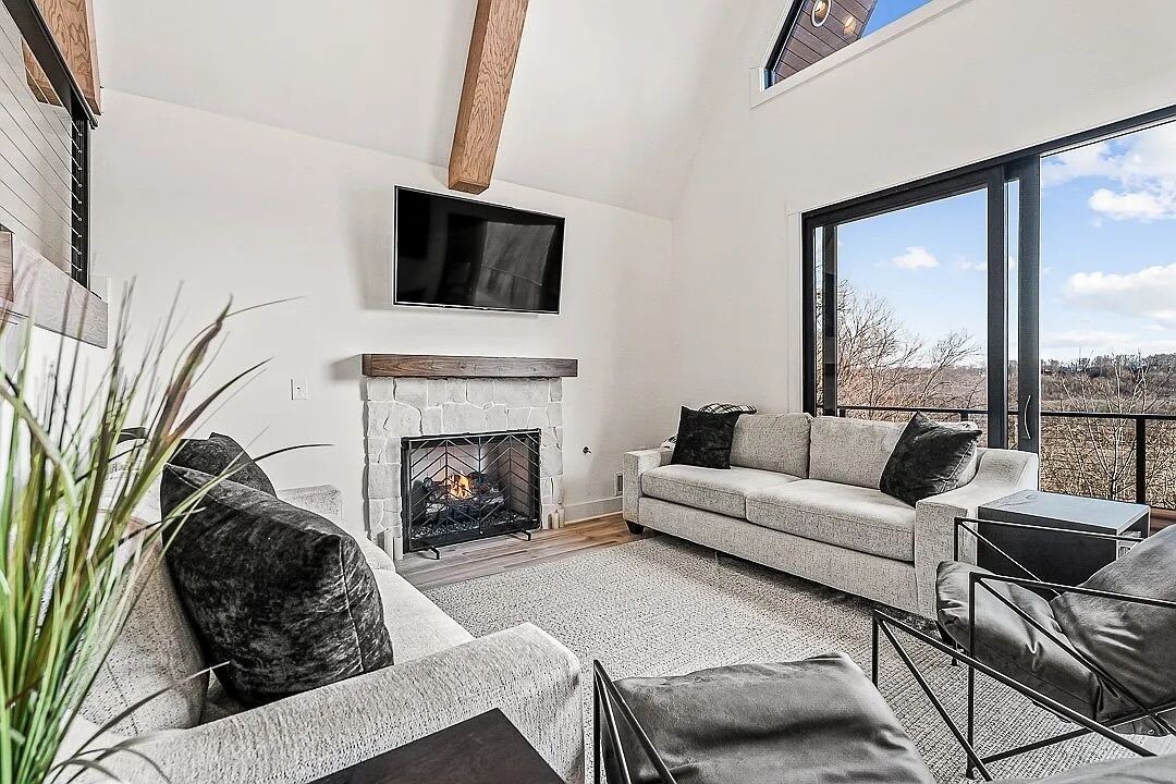 Photo of Livingroom in Smithville
