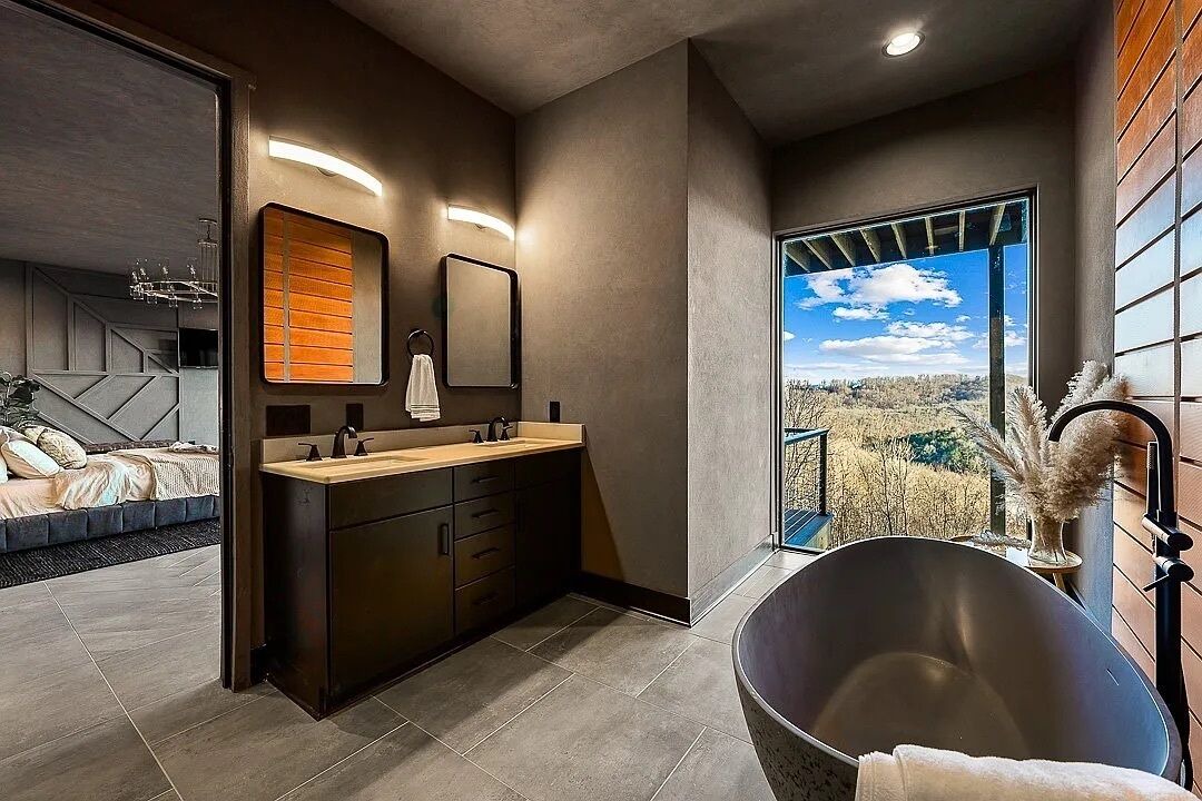 Photo of Bedroom in Smithville