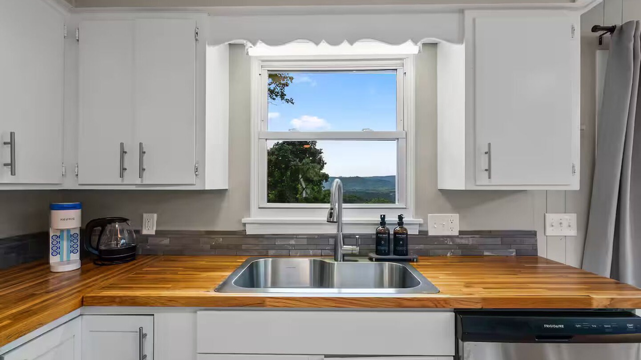 Photo of Kitchen in Royal Pines