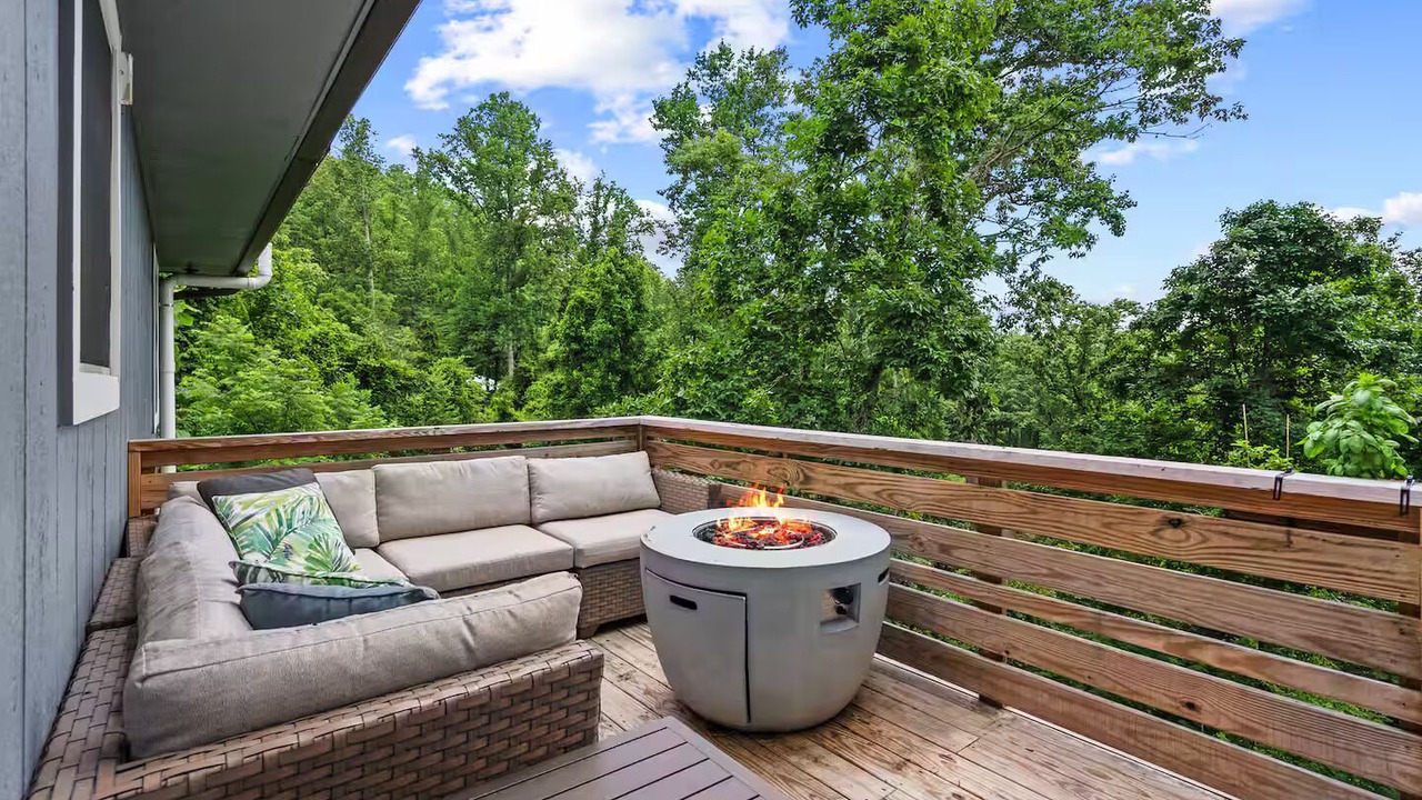 Photo of Outdoor in Royal Pines