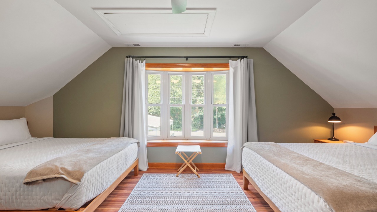 Photo of Bedroom in Claremont