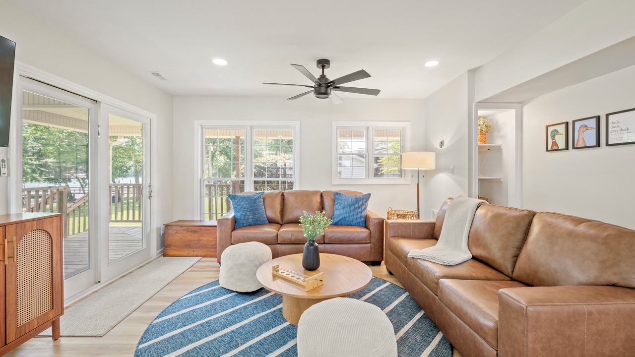 Photo of Livingroom in Claremont