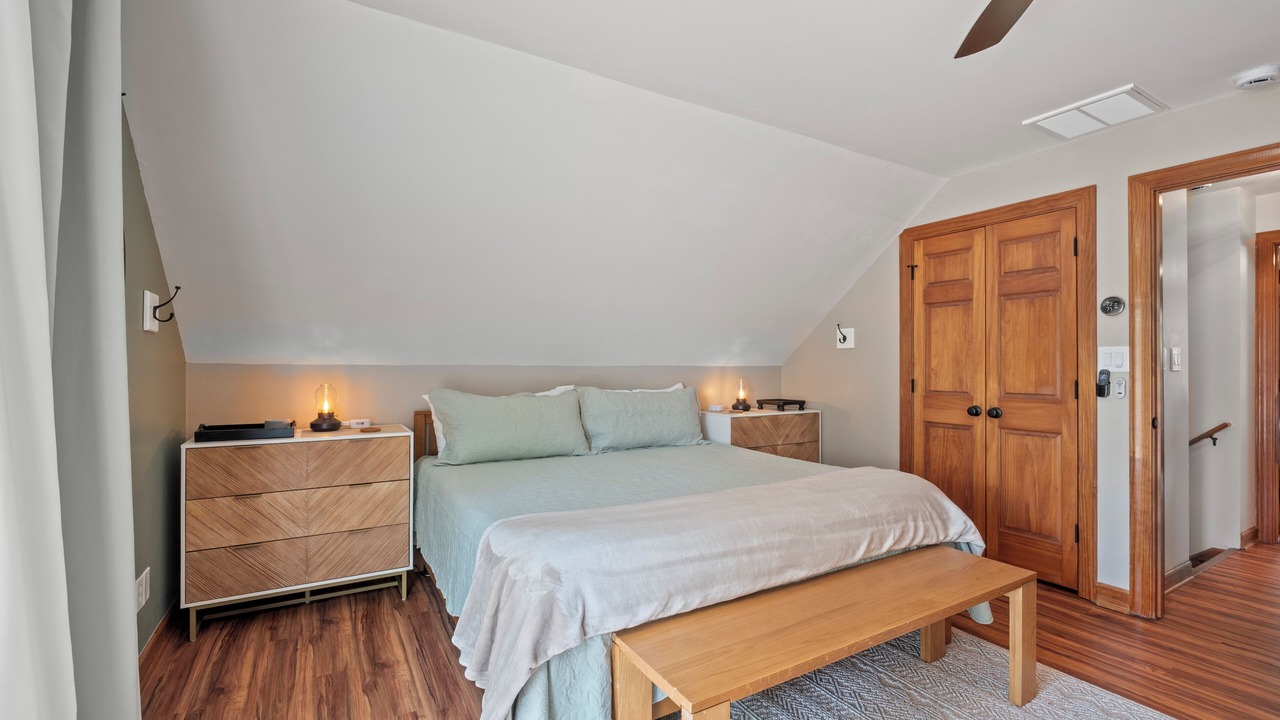 Photo of Bedroom in Claremont