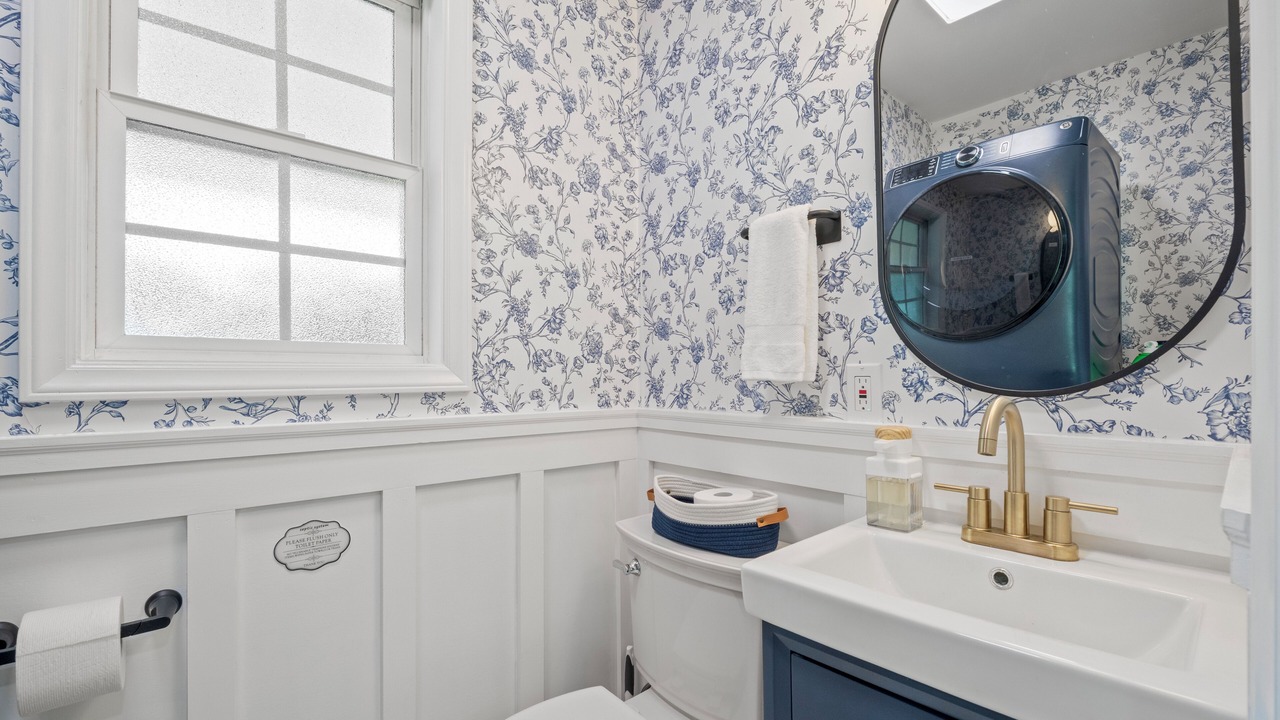Photo of Bathroom in Claremont