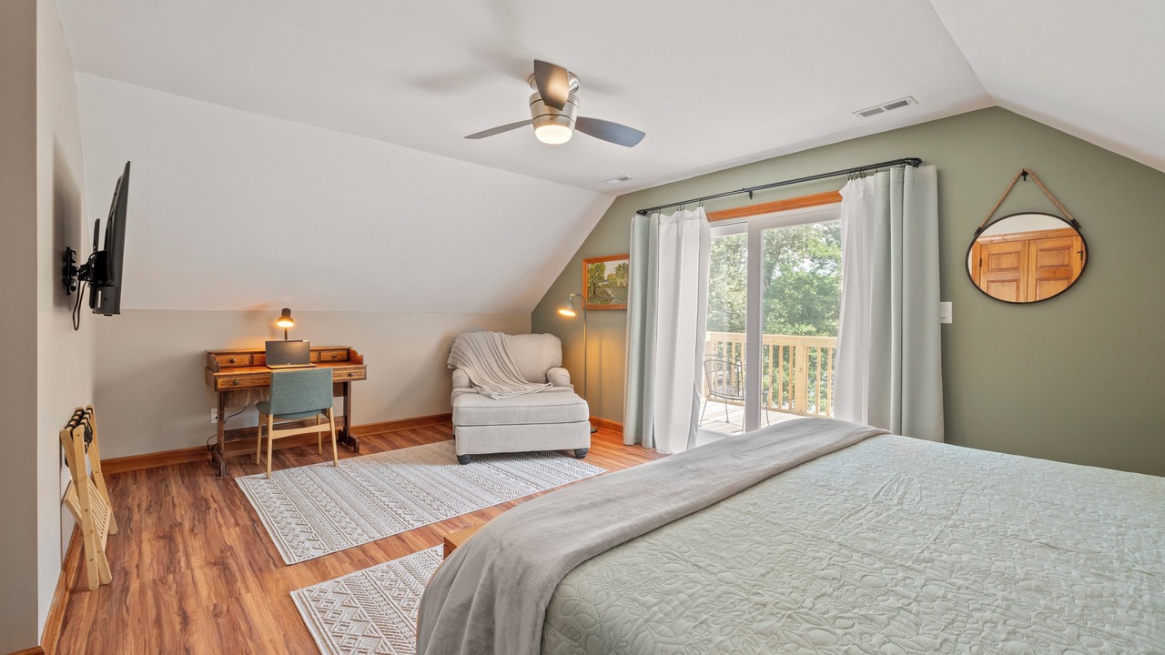 Photo of Bedroom in Claremont