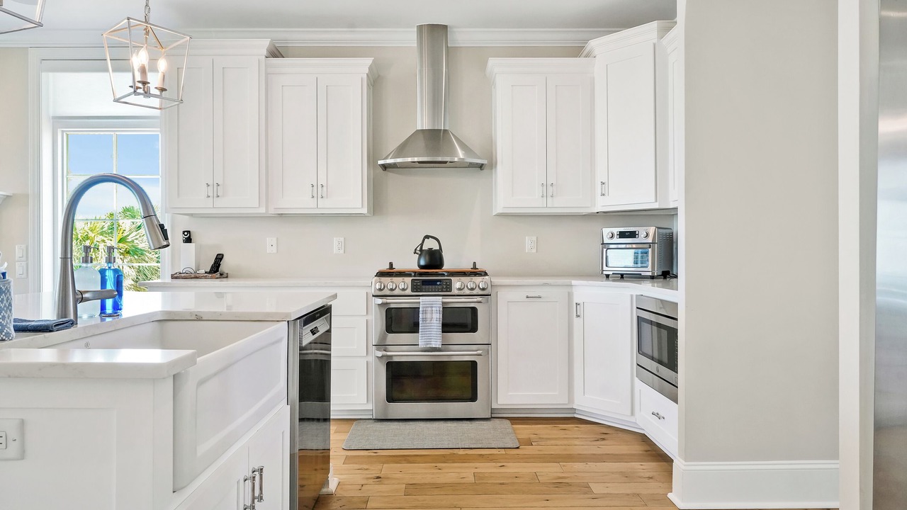 Photo of Kitchen in Sunset Beach