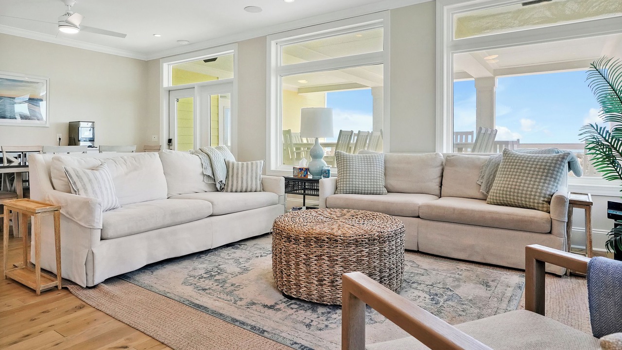 Photo of Livingroom in Sunset Beach