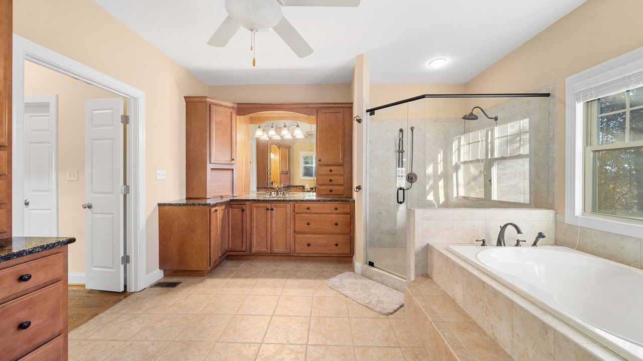 Photo of Bedroom in Lake Lure