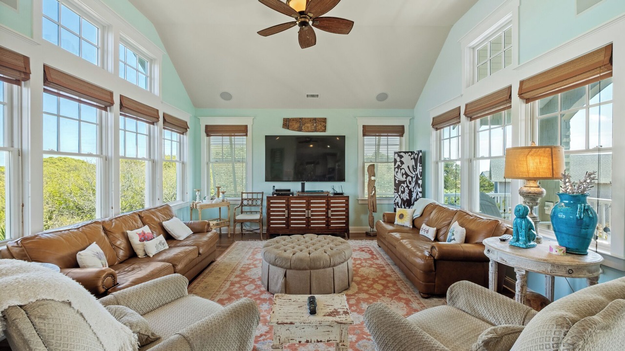 Photo of Livingroom in Bald Head Island