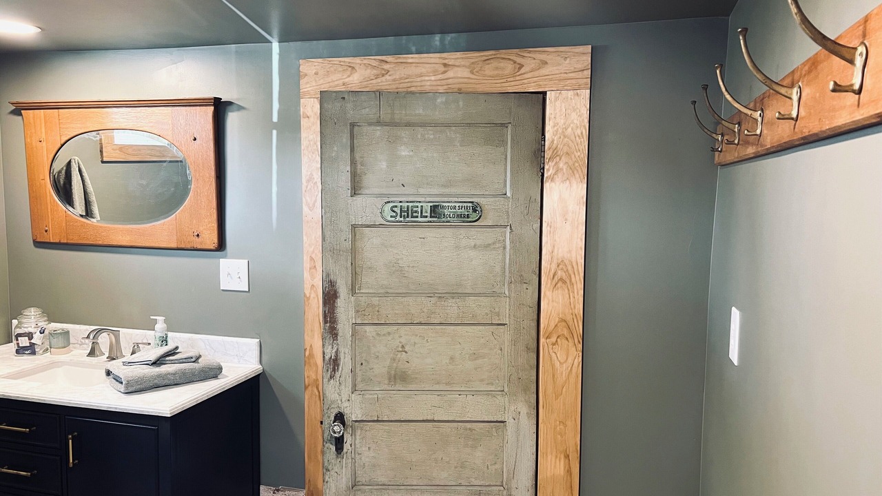 Photo of Bathroom in Shelby