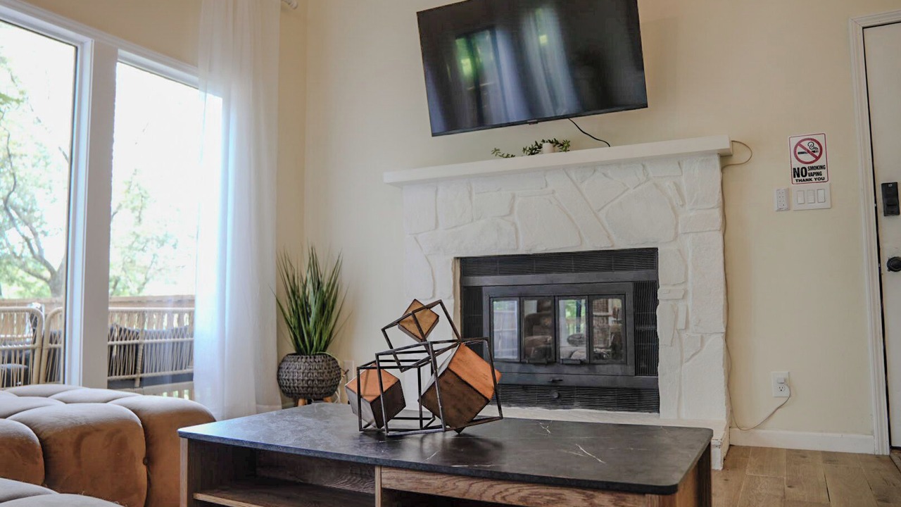 Photo of Livingroom in Winston - Salem