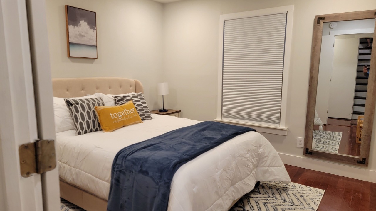 Photo of Bedroom in College Heights - Clifton