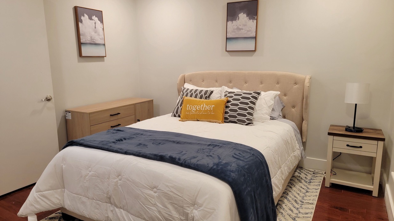 Photo of Bedroom in College Heights - Clifton