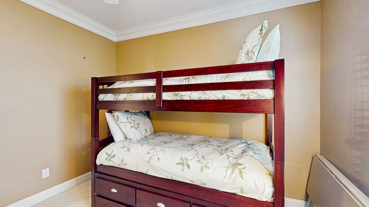 Photo of Bedroom in Wilmington Beach
