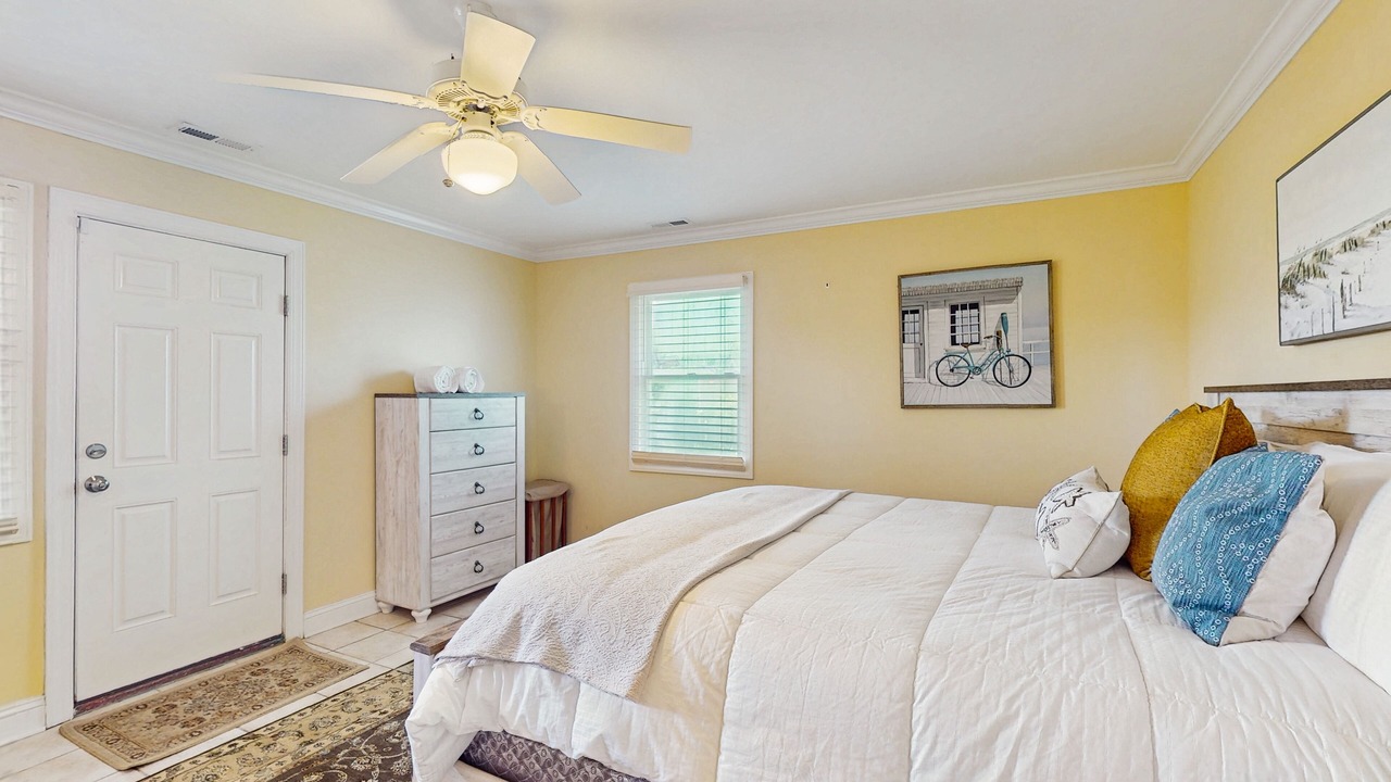 Photo of Bedroom in Wilmington Beach