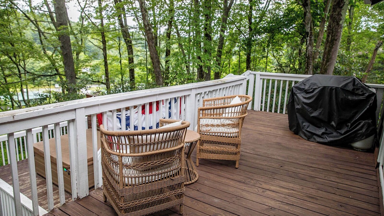 Photo of Others in Blowing Rock