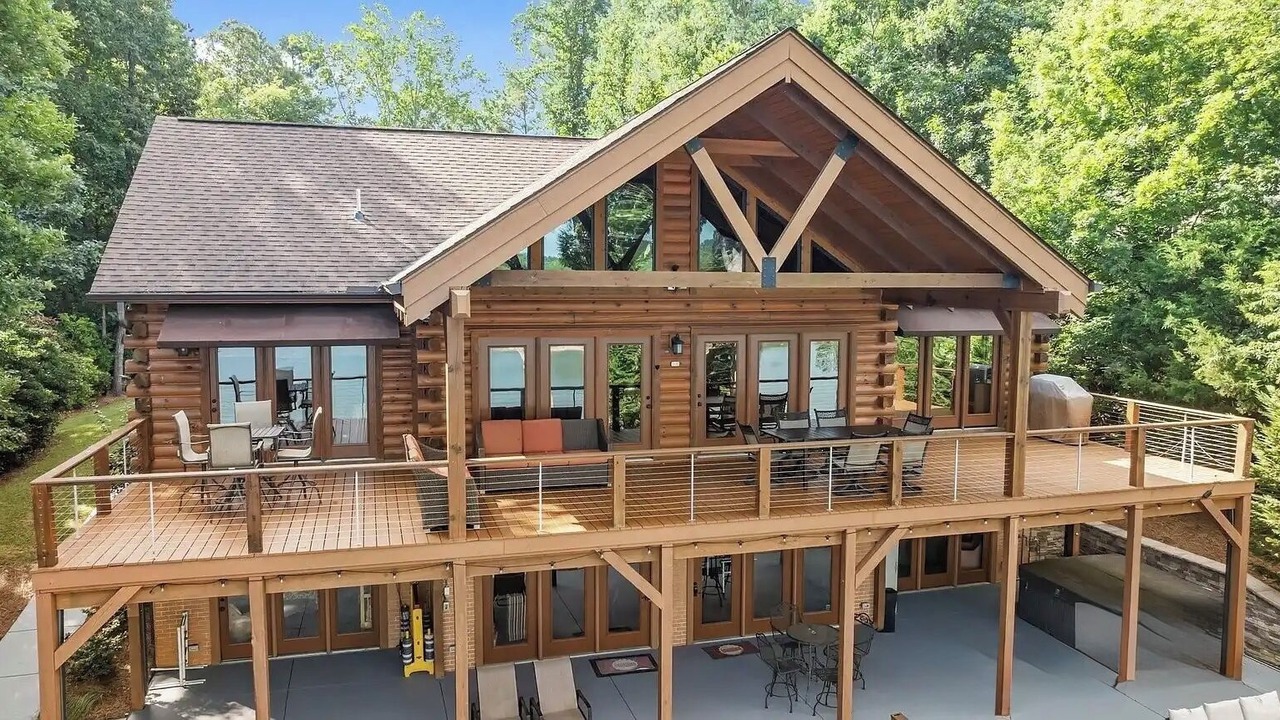 Photo of Outdoor in Dixie - Berryhill