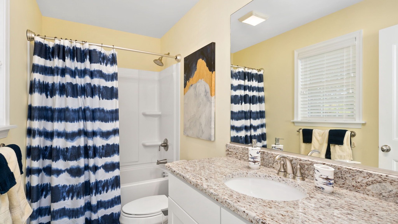 Photo of Bathroom in Bermuda Bay