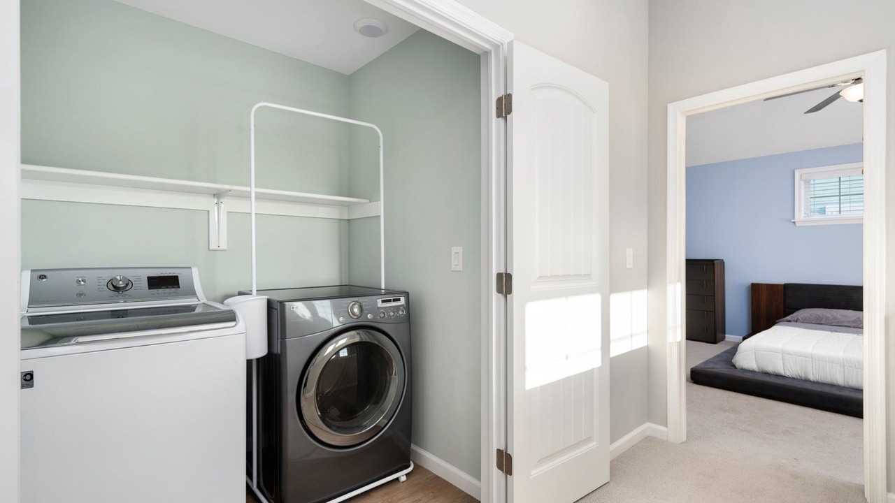 Photo of Bedroom in Bermuda Bay