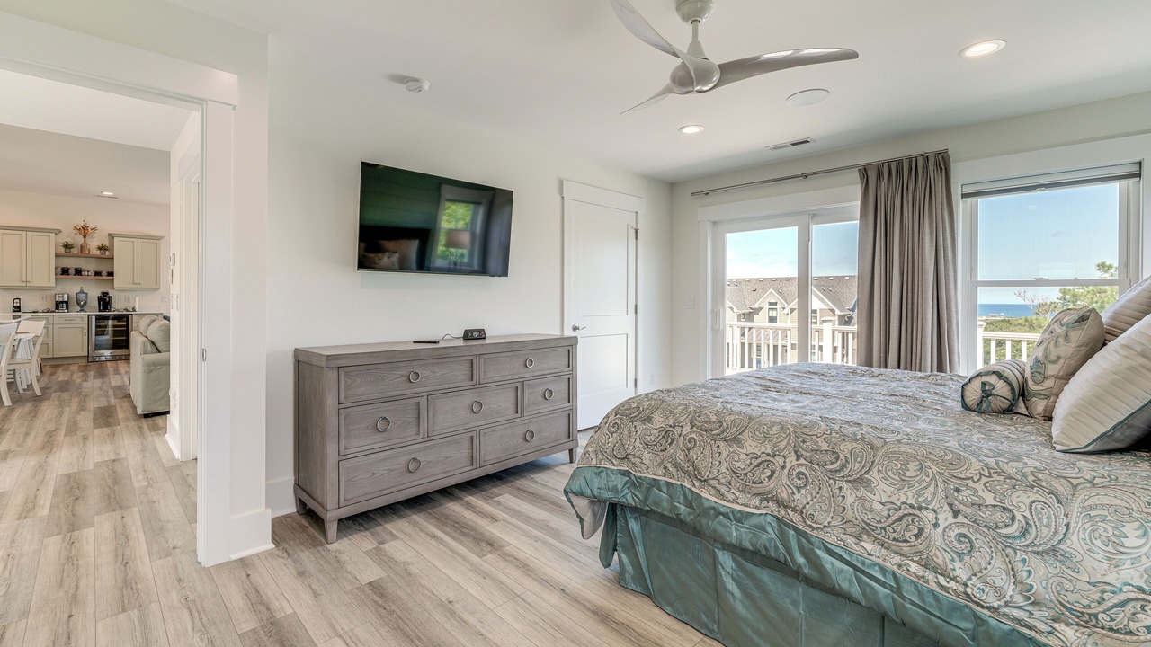 Photo of Bedroom in Southern Shores