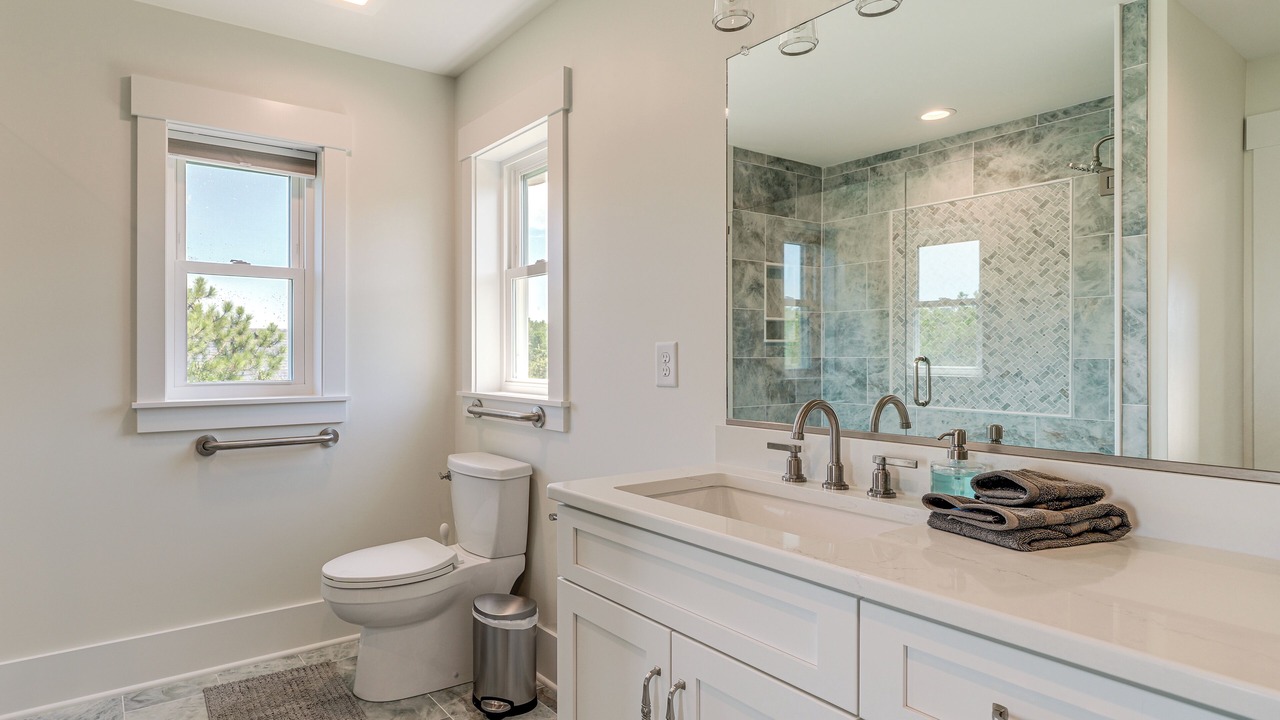 Photo of Bathroom in Southern Shores