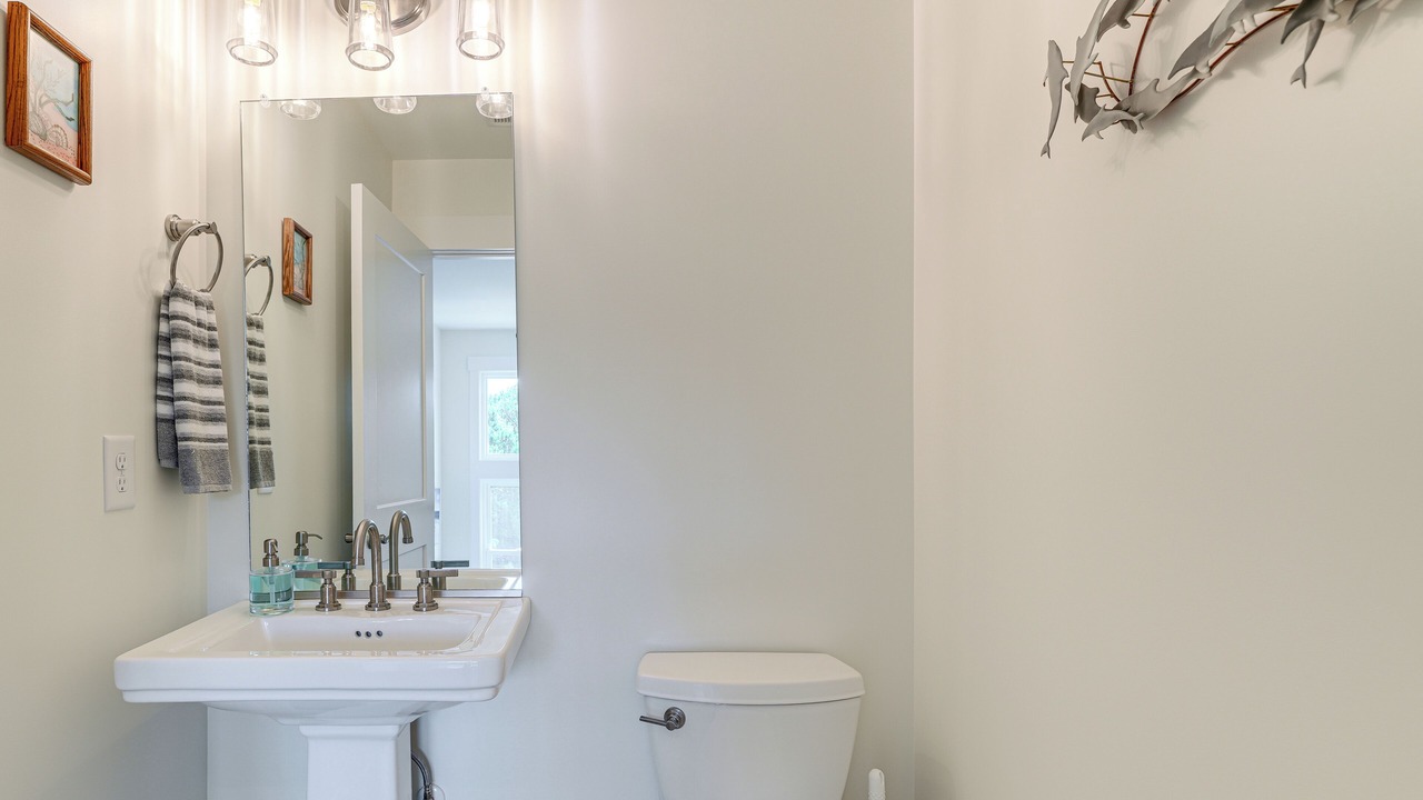 Photo of Bathroom in Southern Shores