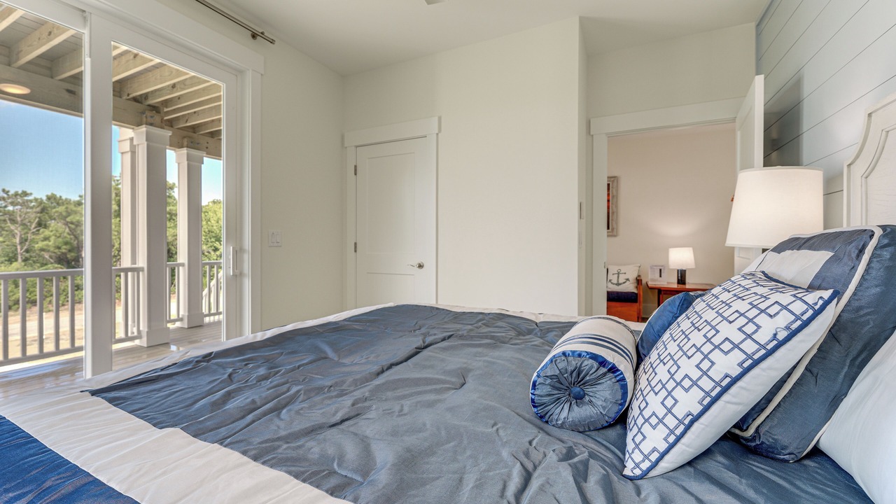 Photo of Bedroom in Southern Shores