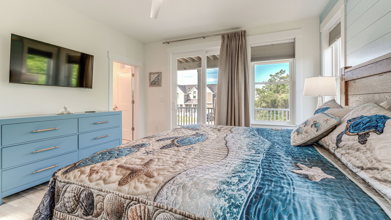 Photo of Bedroom in Southern Shores