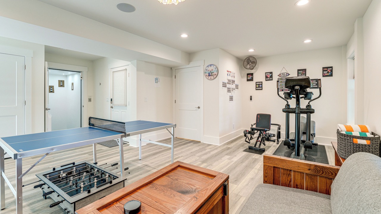 Photo of Bedroom in Southern Shores
