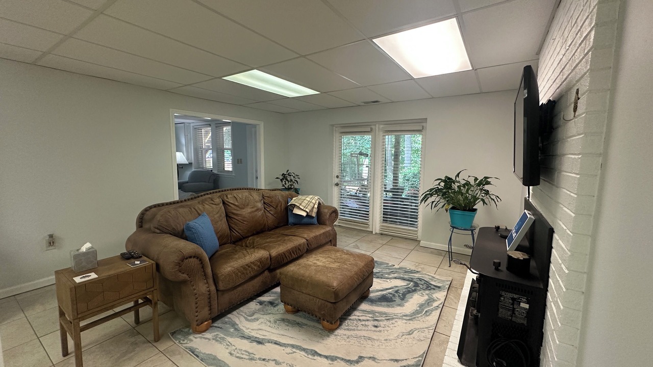 Photo of Livingroom in Hickory