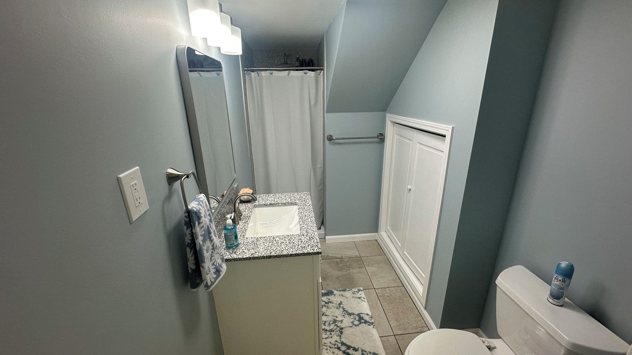 Photo of Bathroom in Hickory
