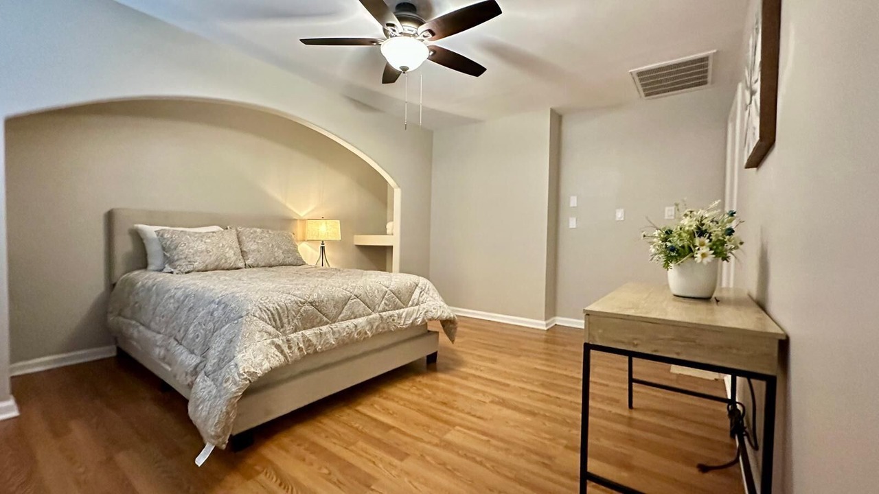 Photo of Bedroom in Piney Green